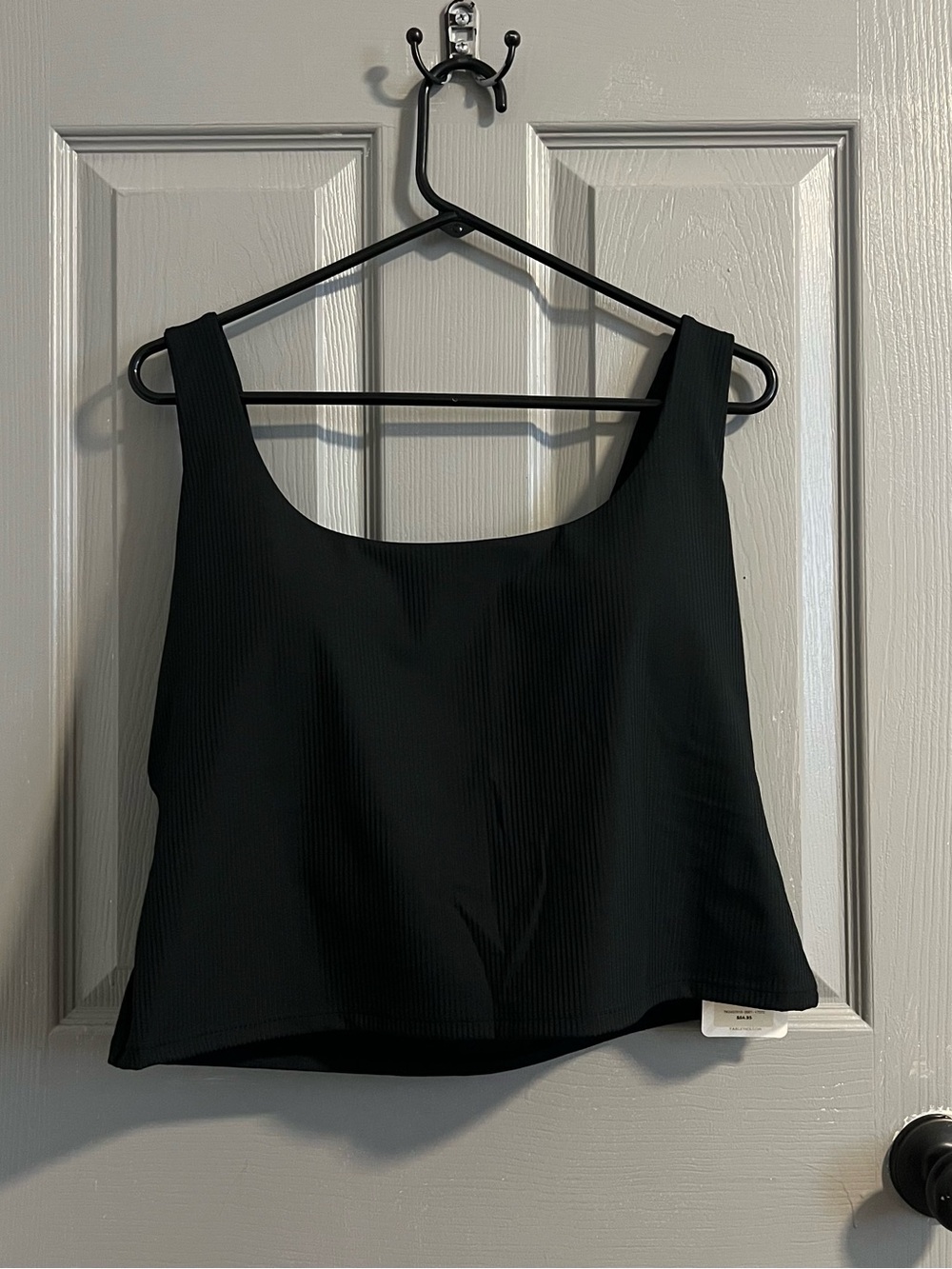 Fabletics Black Oasis Twist Ribbed Scoop Crop Tank Built in Bra 1X